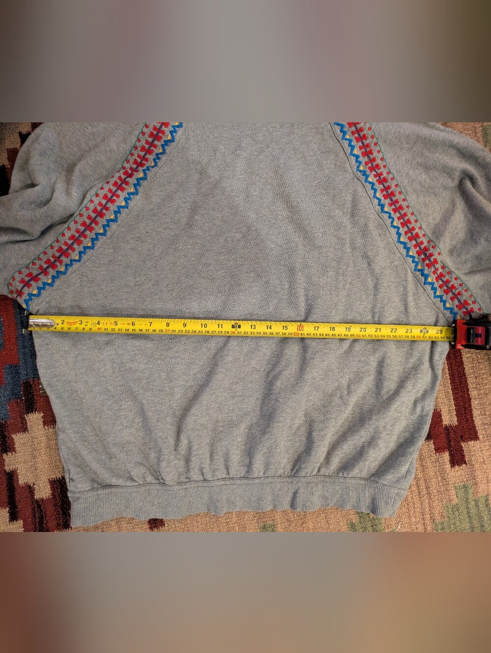 Embroidered Pullover Sweatshirt Country Scene Pilcro Anthropologie 100% Cotton - Picture 13 of 14